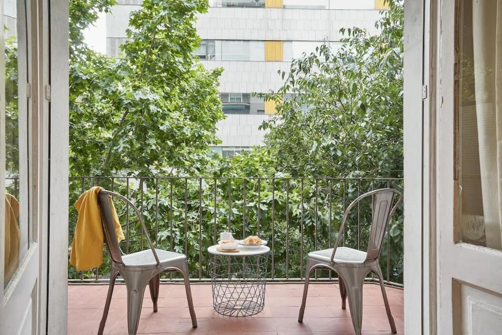 Magnificent 4 Bedroom Apartment In Eixample บาร์เซโลนา ภายนอก รูปภาพ